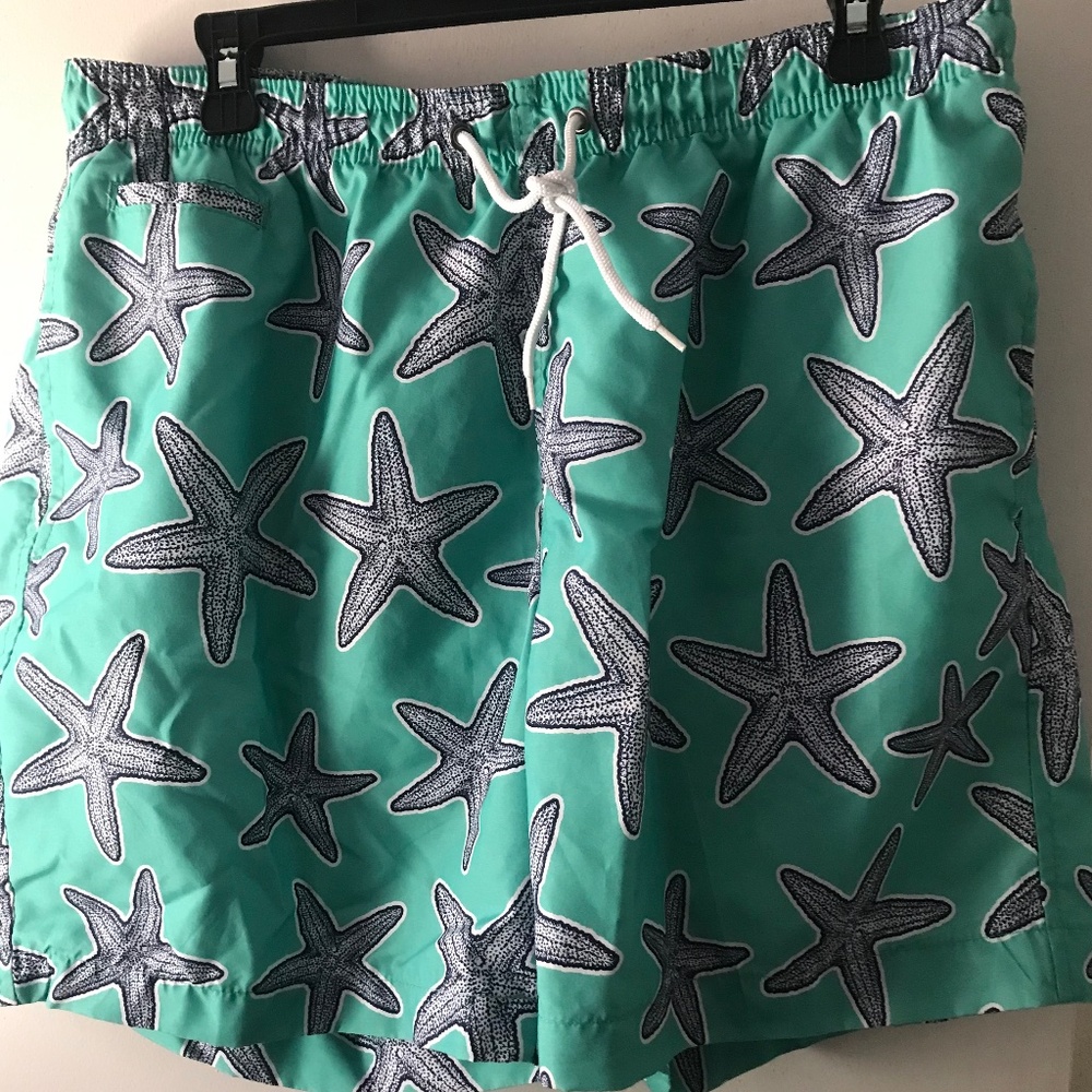 Trunks Surf & Swim Co Sano Starfish Printed Swim Shorts Size LG